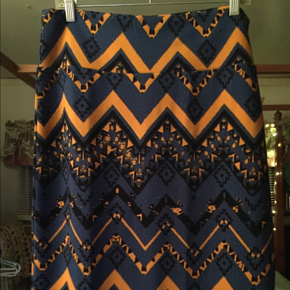 Lularoe Cassie